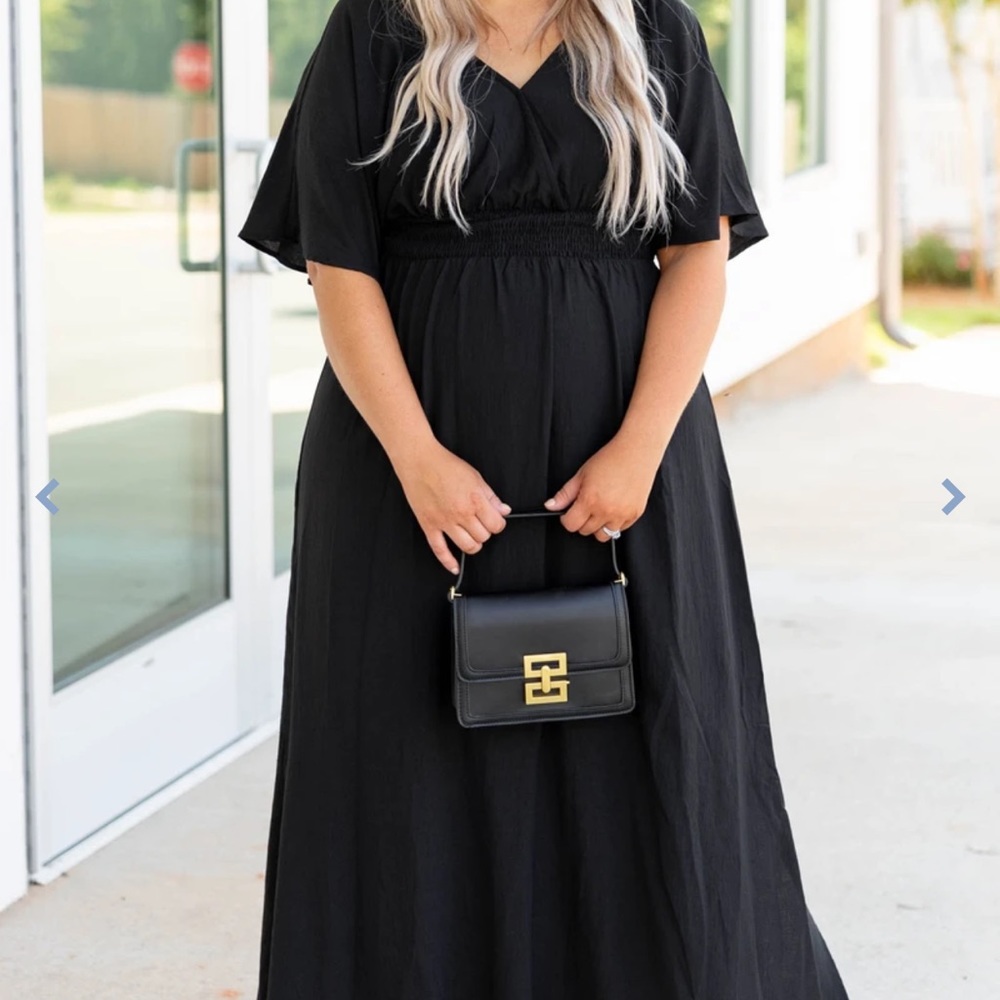 Black Chic soul dress